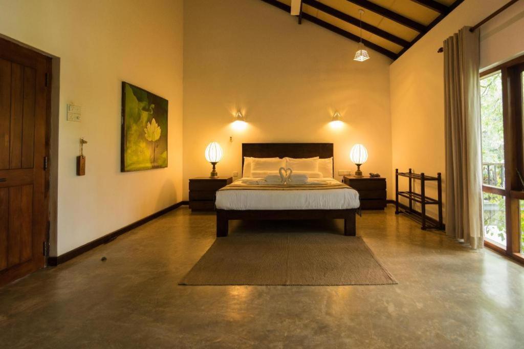 Roman Lake Ayurveda Boutique Resort Ahungalla Exteriör bild